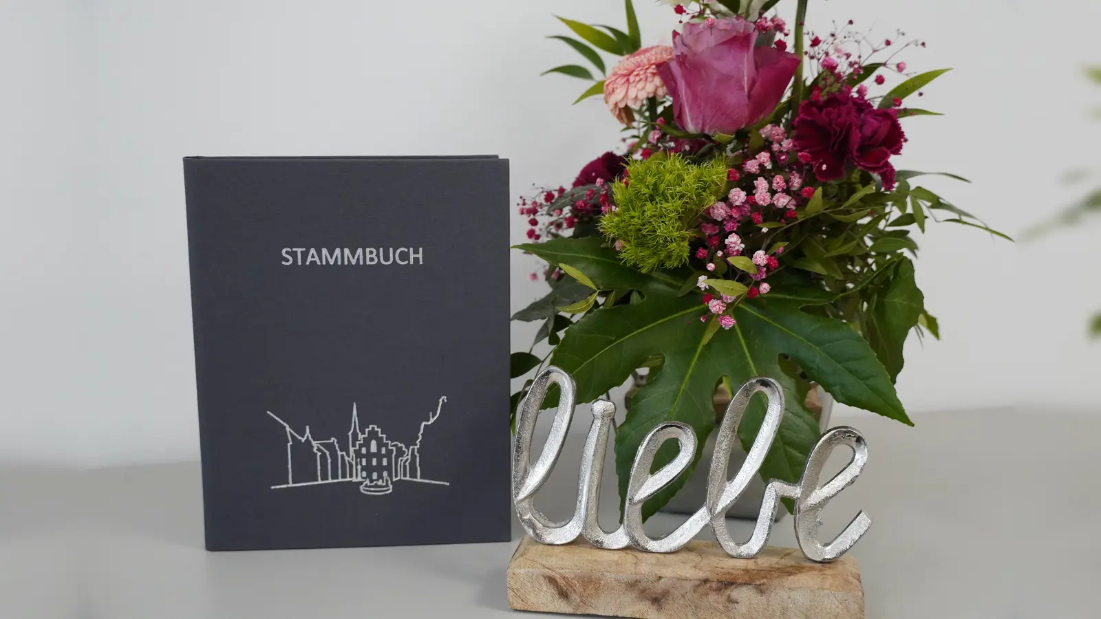 Stammbuch in neuem Design. (Foto: privat)