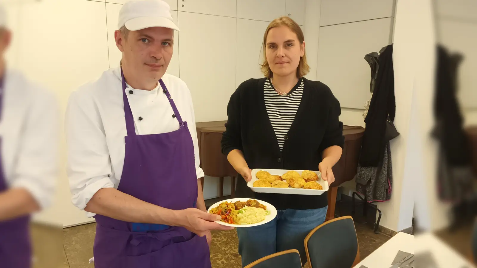 Koch Timo Feldhaus und Julia Hansmeyer, ada.kreis-höxter, Beratungsstelle für Antidiskriminierungsarbeit.<br> (Foto: Diakonie)