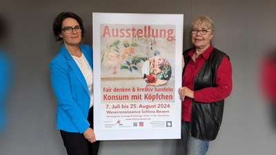 Kooperieren gern: Elisabeth Brügger vom Kulturzentrum Schloss Bevern und Marita Liebe, Leiterin des Heimatmuseums im Schloss. (Foto: Landkreis Holzminden)