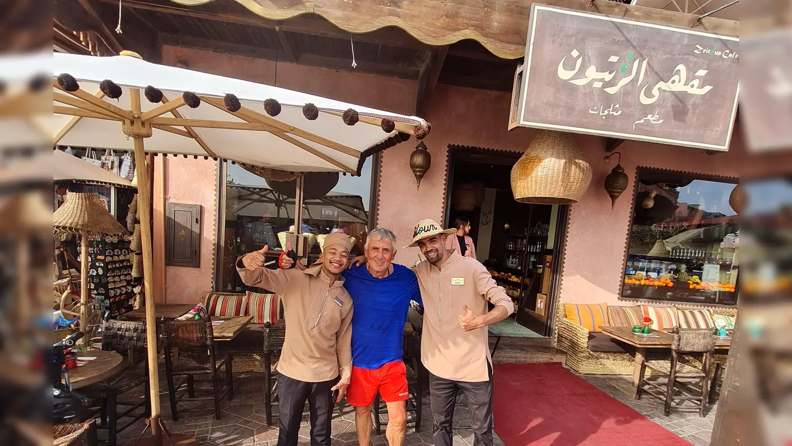 Zielankunft auf dem Marktplatz in Marrakesch.  (Foto: Wessler)