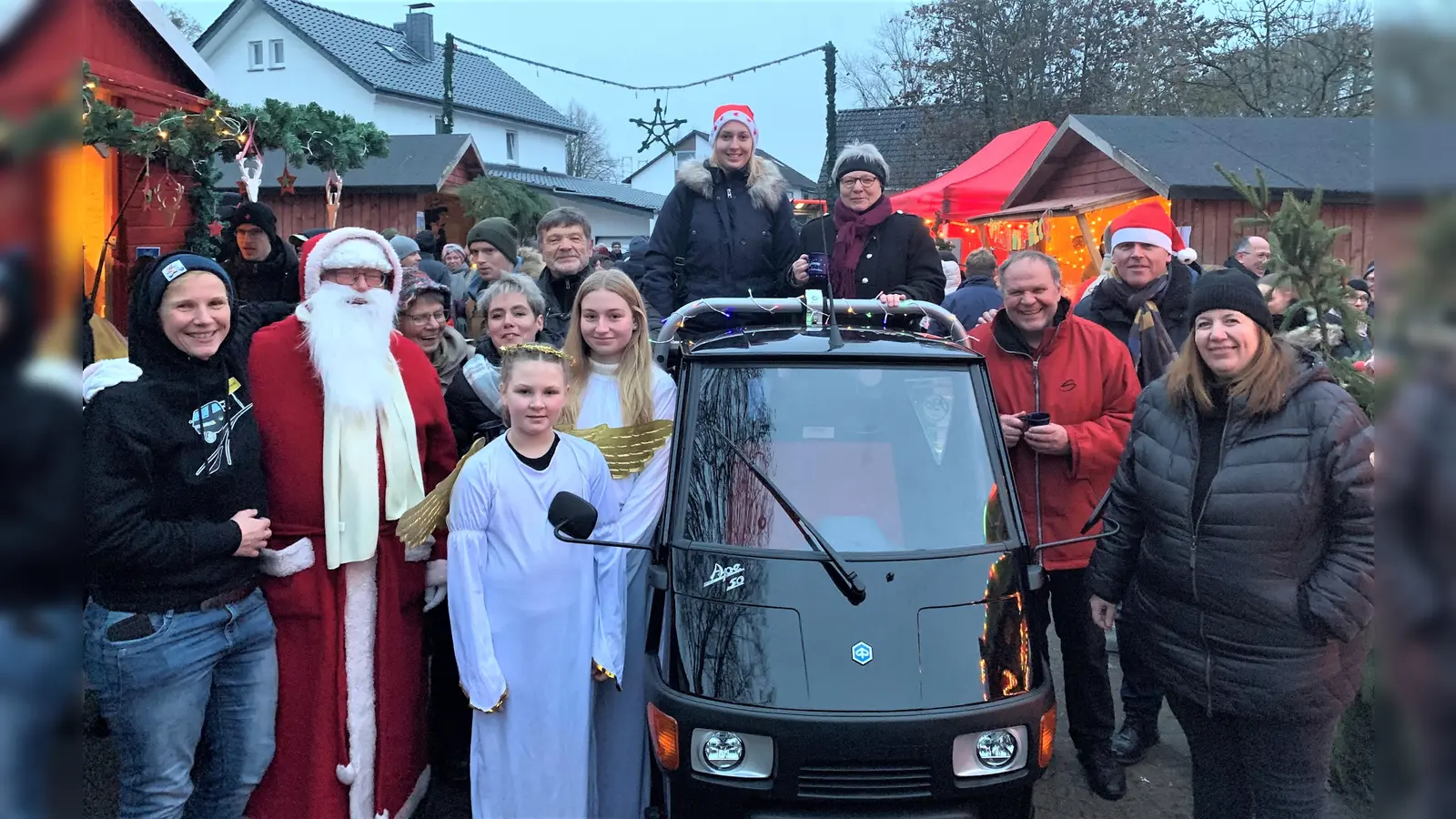 Das Diemelstädter Bürgerbusteam besuchte das Künsebecker Mobil (Foto: Stadt Diemelstadt)