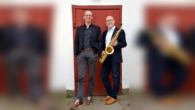 V.l.: Helge Adam und Falk Orban setzten sich zum Ziel, eine Jazz-Session in Höxter zu etablieren. (Foto: privat)