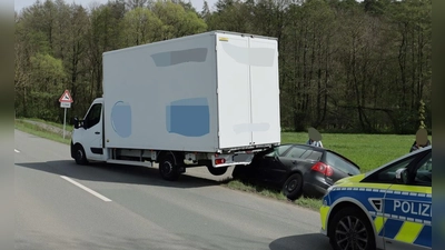 Am Unfall beteiligte Fahrzeuge. (Foto: Polizei)