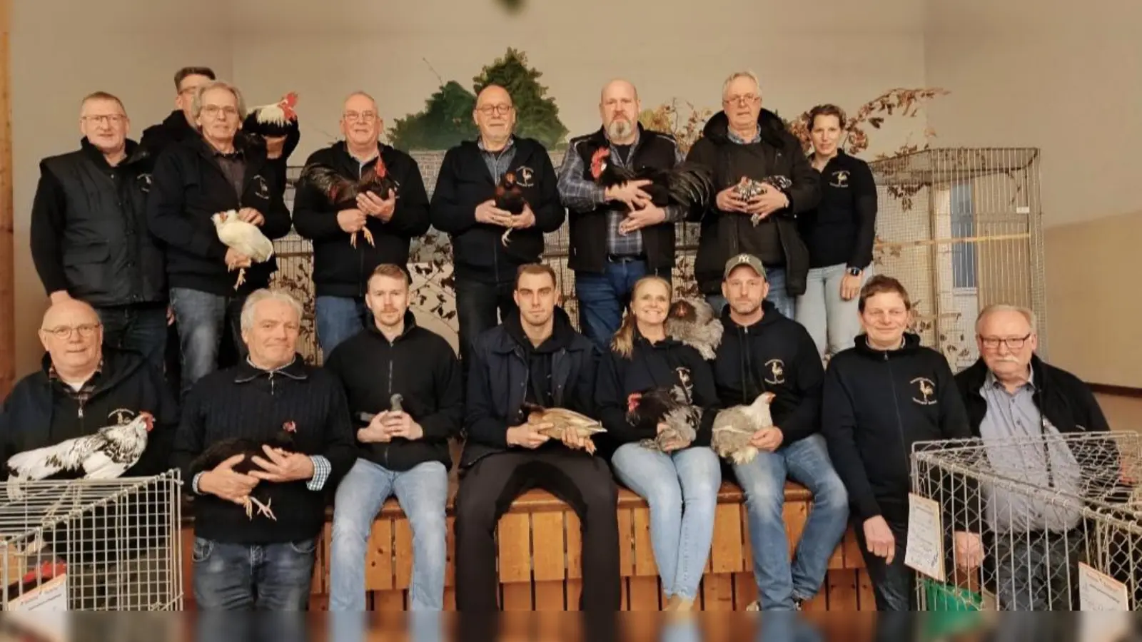 Die Züchter des Rassegeflügelzucht Vereins „Nethegau” Brakel laden ein. (Foto: privat)