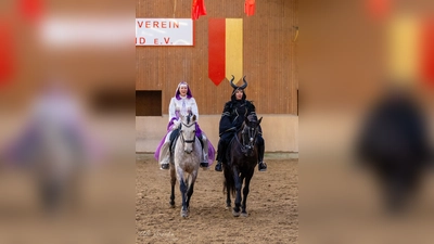 Auf der Weihnachtsfeier des Reitvereins Höxter gab es so manchen Schauwert zu sehen. (Foto: Ute Sievers)