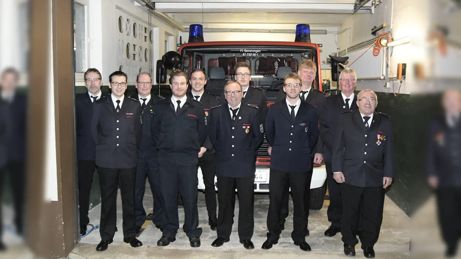 Geehrte und Beförderte. (Foto: Foto: Michel Wäsche, Feuerwehr Beverungen)