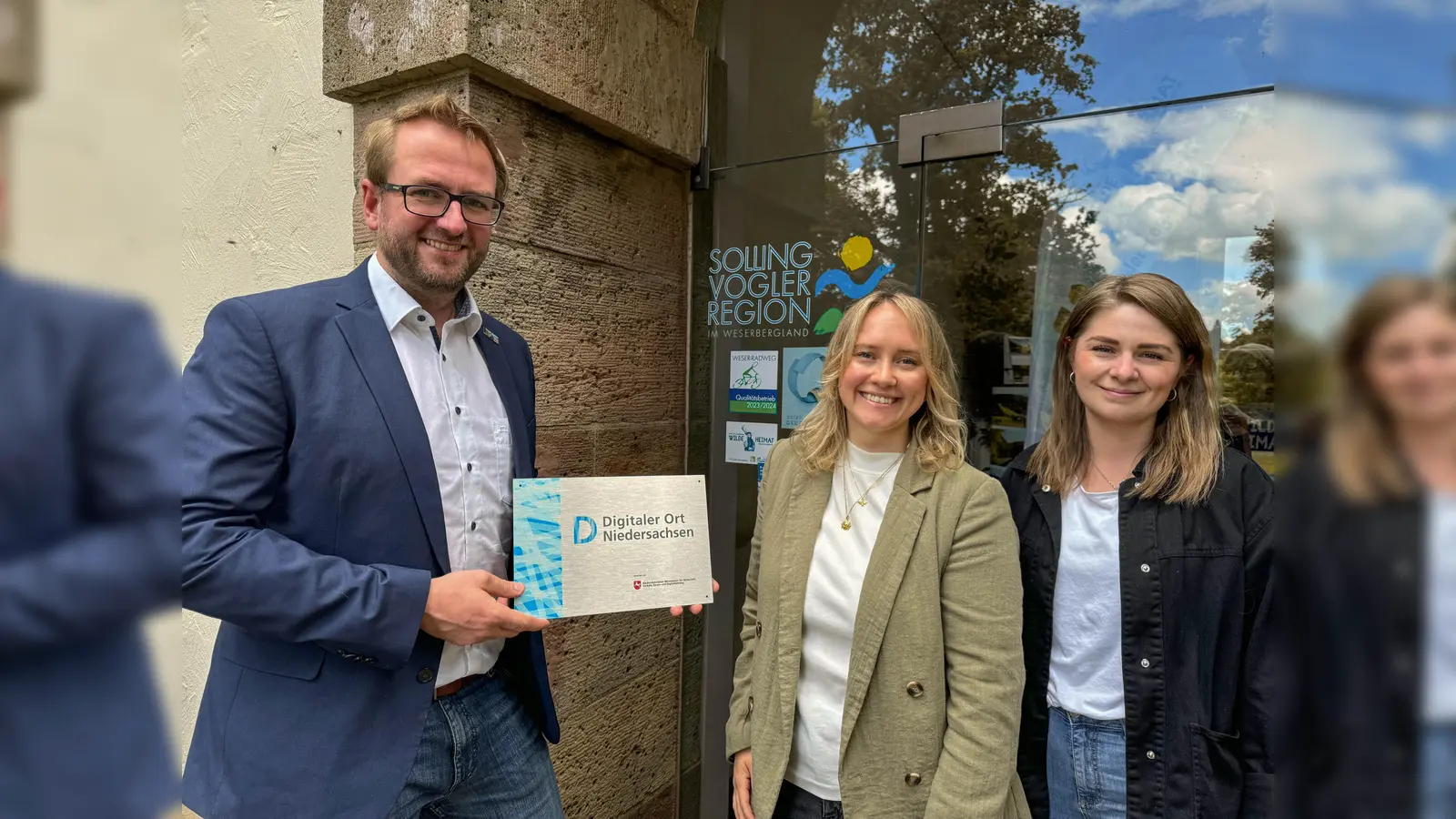 V.l.: Manuel Liebig (Geschäftsführer), Mareike Landgrebe (Digitales Marketing) und Christina Felde (Buchungszentrale). (Foto: CCBY-SVR)