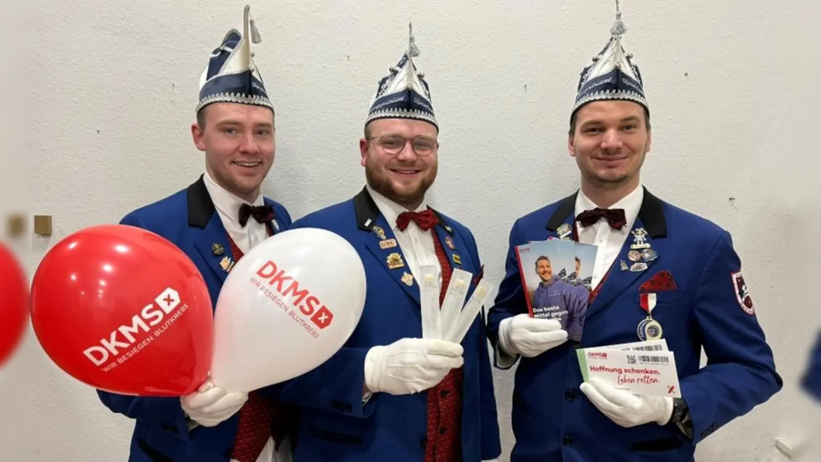 Der Elferrat Ovenhausen um Simon Wöstefeld, Jonas Behrenberg und Erik Unverzagt (v.l.) plant zusammen mit der DKMS eine Typisierungsaktion. (Foto: privat)