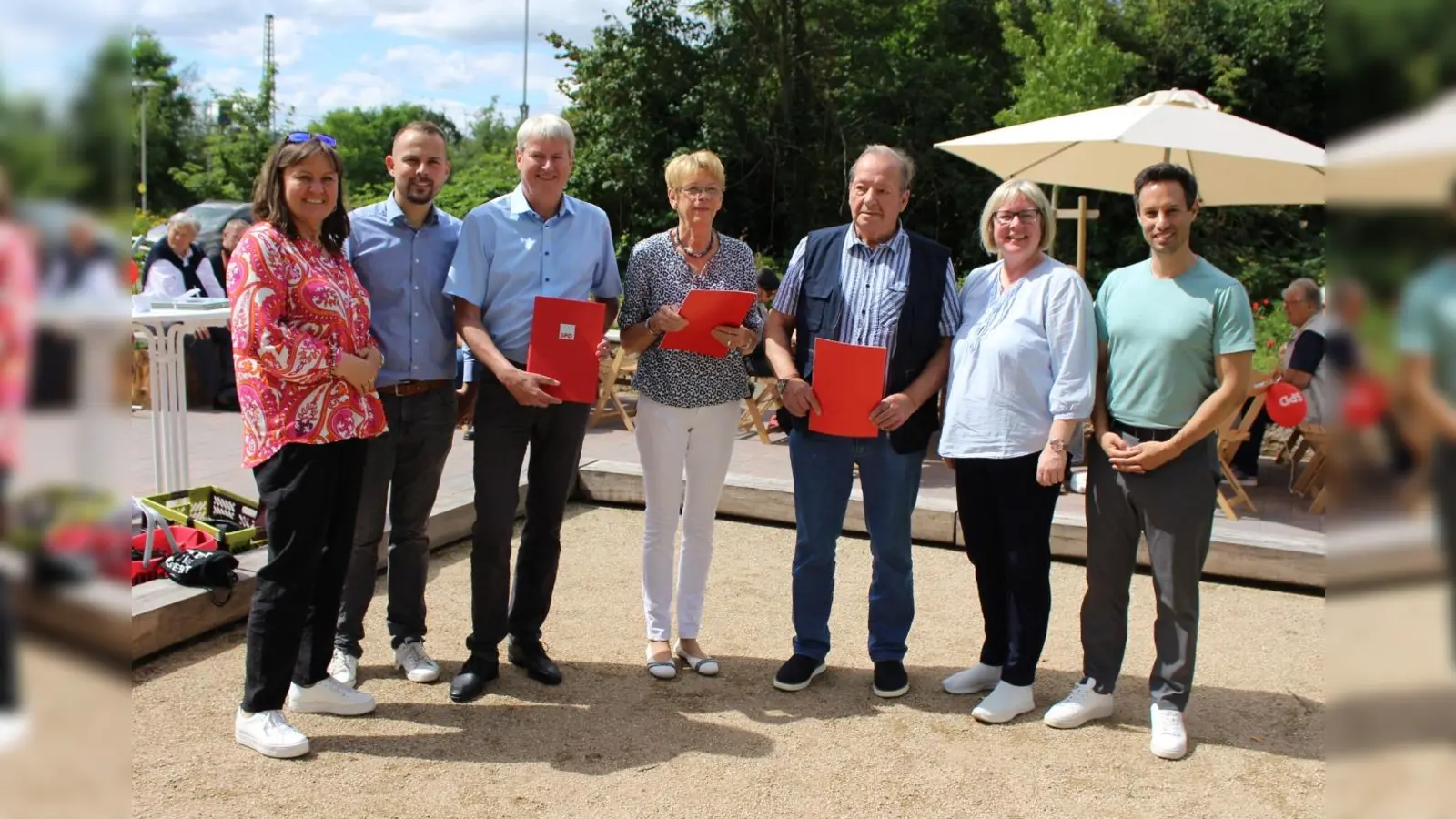 (v.l.) Esther Dilcher, Tim Kolle, Peter Nissen, Brigitte Gerke, Wilfried Dignas, Silke Engler und Oliver Ulloth. (Foto: SPD)